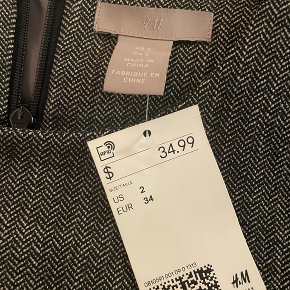 H&M dress NWT - Picture 2 of 5
